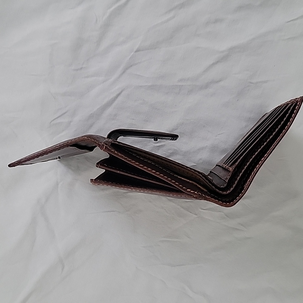 PICARD LEATHER WALLET - Picture 10 of 16